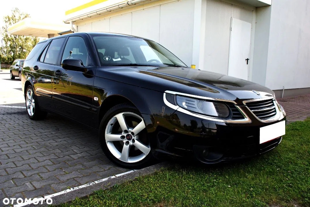 Nie moje zdjęcie, ale to był Saab 9-5 Kombi 1.9 TiD.