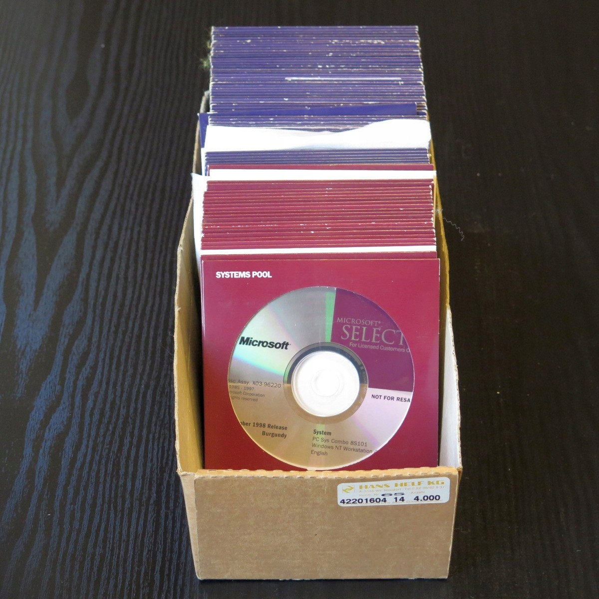 MICROSOFT-SELECT-lata-1997-2000-plyty-CD-ok-80-szt.jpg