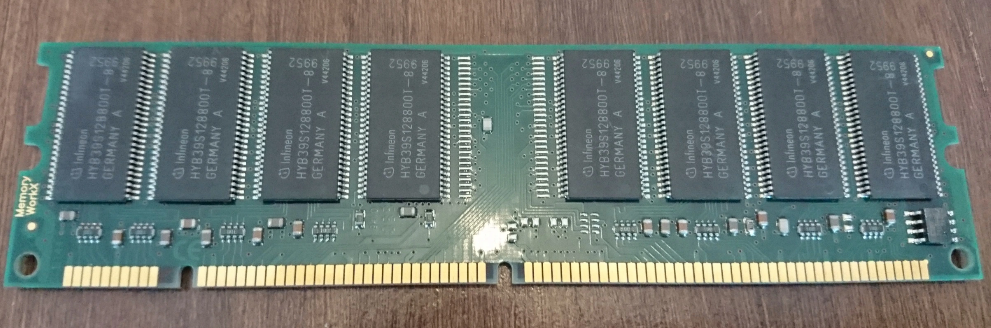 Screenshot_2020-05-15 Pamięć SDRAM PC133 256MB(2).png
